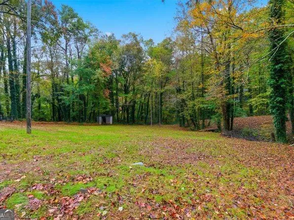 1768 Balsa Ln, Acworth, GA 30102