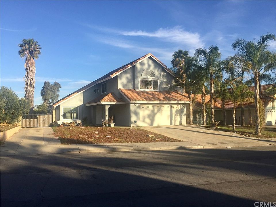 1st image of 14774 Spinnaker Ln