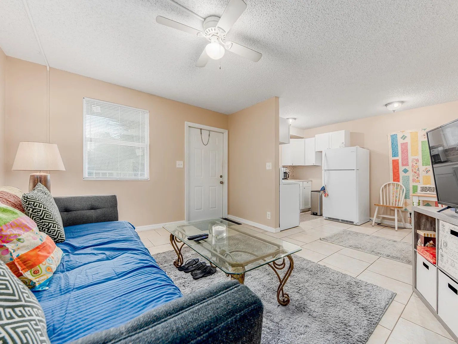 1 bed, 700 sqft, $1,550 — Photo 4