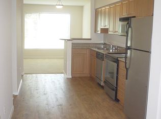 902 NE 43rd St APT 416, Seattle, WA 98105