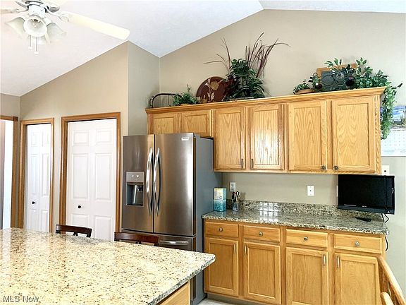4th image of 8235 Claridge Ct
