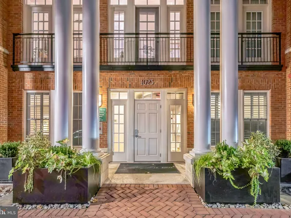 1023 N Royal St Unit 212, Alexandria, VA 22314