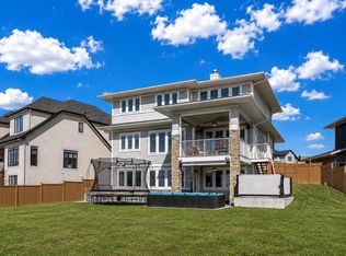 103 N Brome Bnd, Rocky View County, AB T3Z 0C7