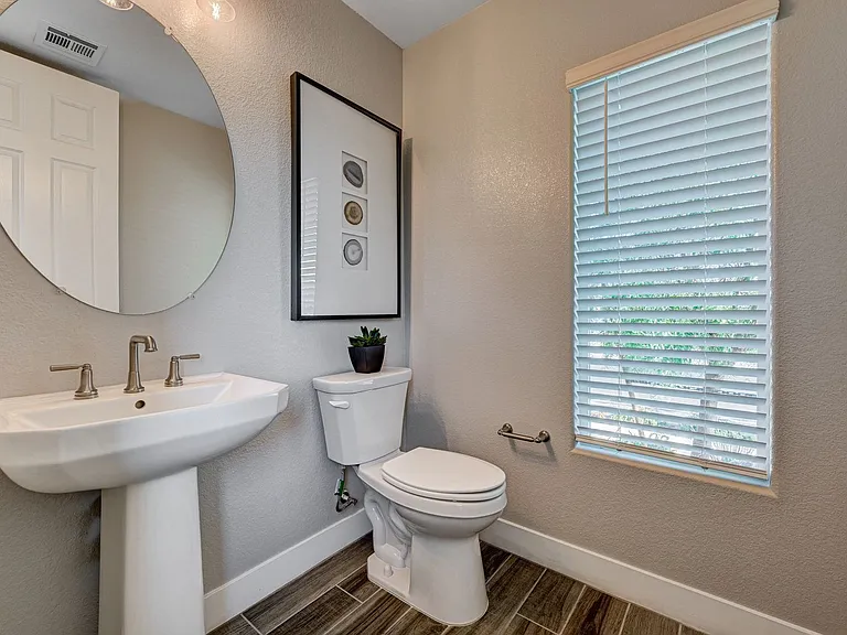 918 Cottonwood Hill Pl — Photo 14
