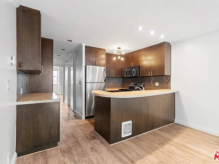 22 Navy St #202 — Photo 14