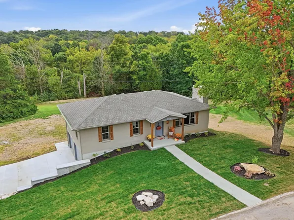 1500 N Mapleview Dr, Columbia, MO 65202