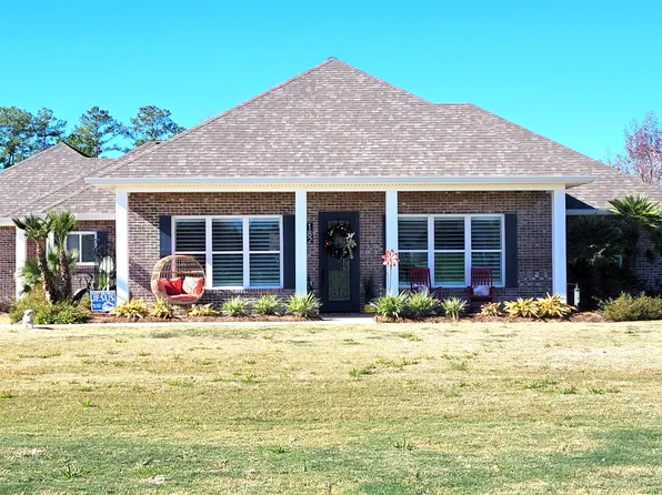 182 Liberty Dr, Leesville, LA 71446