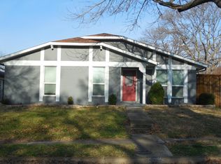 9006 Bryson Dr, Dallas, TX 75238