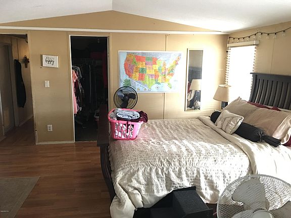 2nd image of 15171 SE 180th St