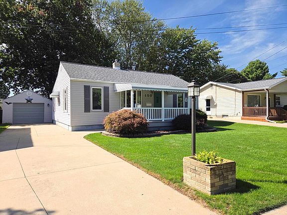 2nd image of 150 Loomis Ave