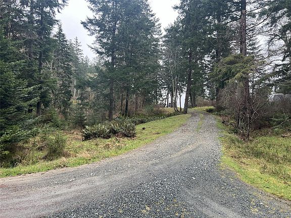 5th image of 619 Green Rd