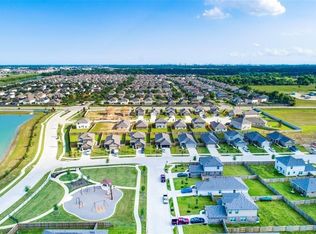8838 Bar Harbor Dr, Baytown, TX 77521