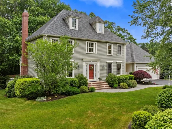 1 Benjamin Dr, Westborough, MA 01581