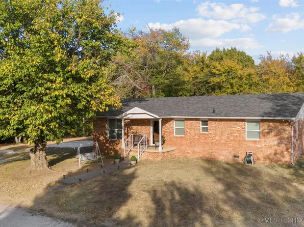 3304 N Broadway Ave, Ada, OK 74820