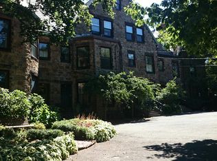 236 Walnut St, Brookline, MA 02445