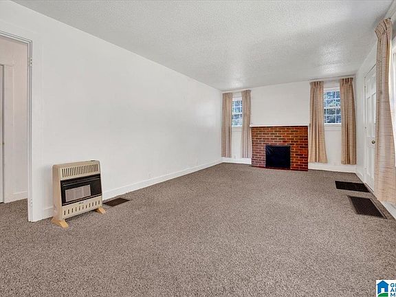 8th image of 401 10th Ave