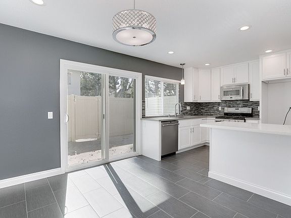 2nd image of 2732 W Northwood
