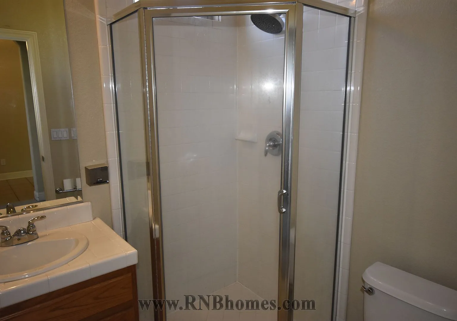 Dodd Place 204 — Photo 3