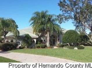 9160 Southern Comfort Ct, Weeki Wachee, FL 34613