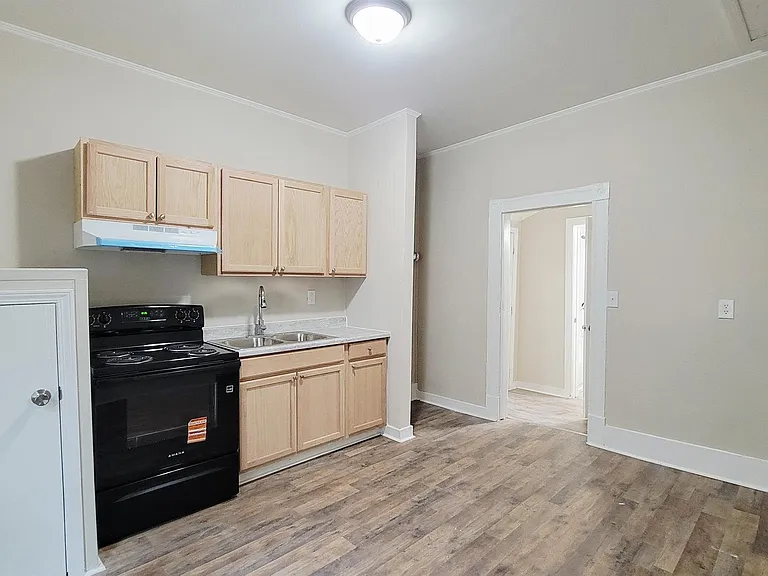 1230 Tank Ct — Photo 11