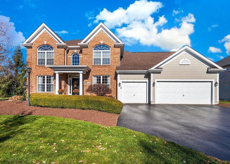 1st image of 8141 Summerhouse Dr W