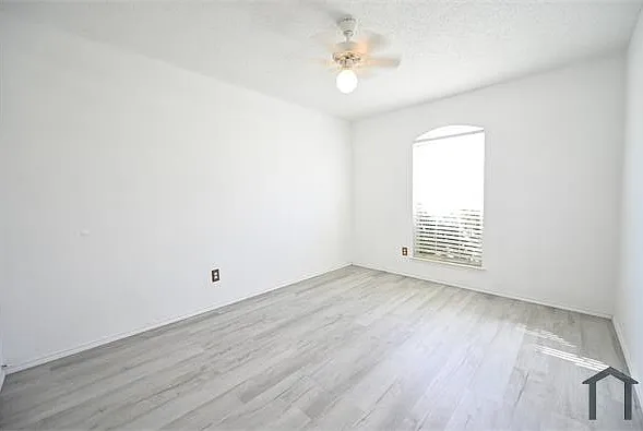 1631 Mount Zion Dr — Photo 15