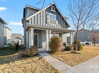 1870 W Heavy Timber Dr, Meridian, ID 83642