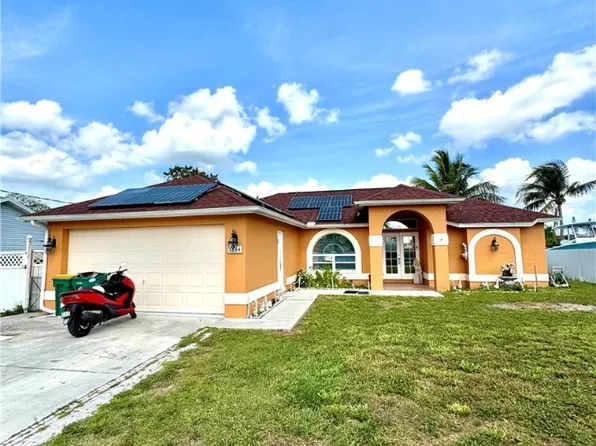 2154 50th Ter SW, Naples, FL 34116