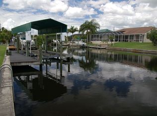 213 SW 42nd Ter, Cape Coral, FL 33914
