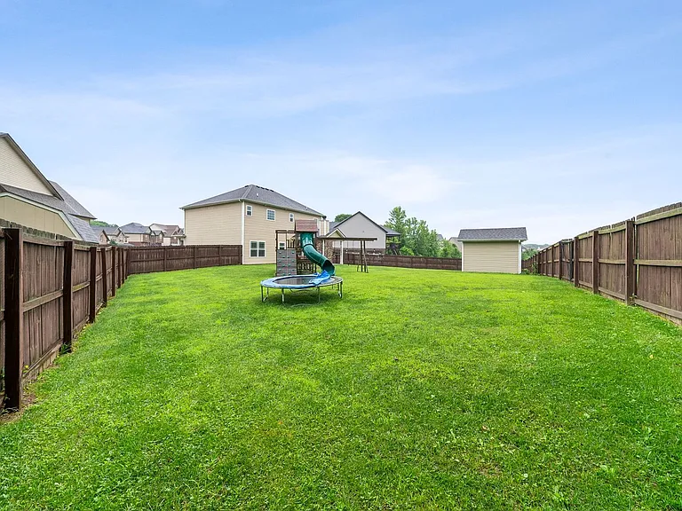 1170 Dygert Ct — Photo 34