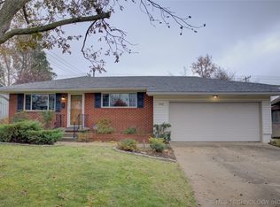 5712 E 25th Pl, Tulsa, OK 74114