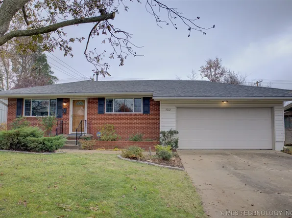 5712 E 25th Pl, Tulsa, OK 74114