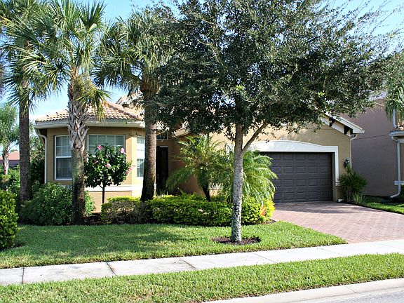 3rd image of 6495 Marbella Dr