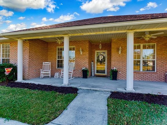 3rd image of 6430 Conifer Cove Ct
