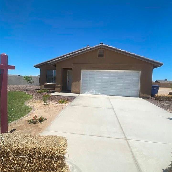 1st image of 4446 S Buckthorn Dr