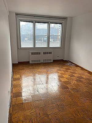 2nd image of 50 Bayard St APT 6P