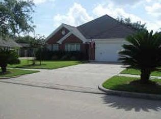2035 Pembroke Bay Dr, League City, TX 77573