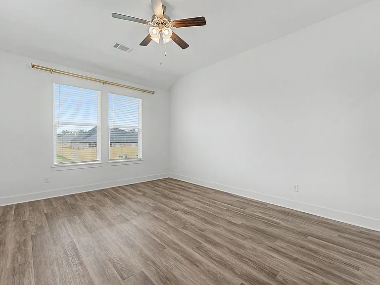 407 W Taverner Xing — Photo 12