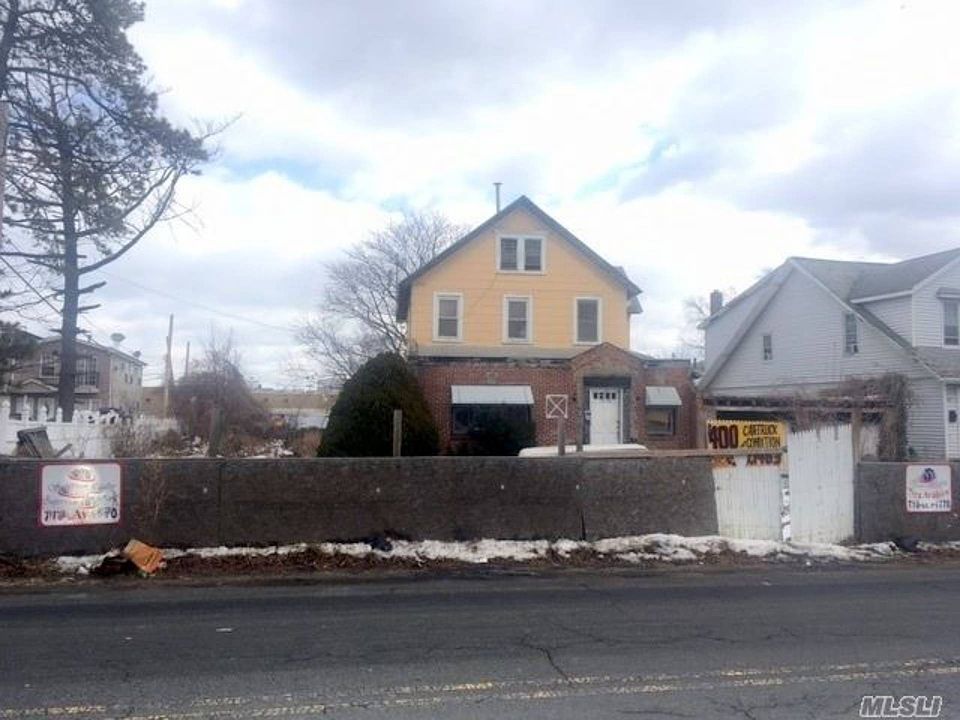 2nd image of 14233 Hook Creek Blvd