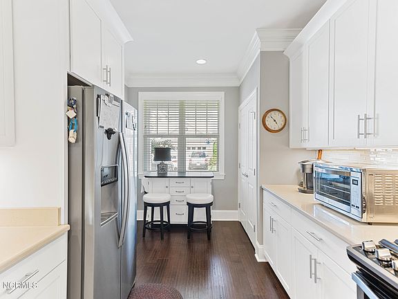 2nd image of 4344 Terrington Dr