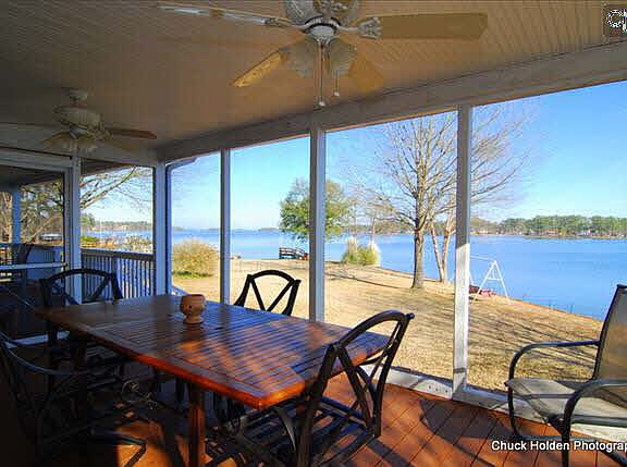 5th image of 162 Lakeshore Dr