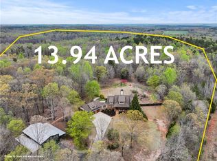 4489 Jefferson River Rd, Jefferson, GA 30549