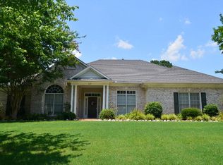 887 Mobley Rd, Columbus, GA 31904