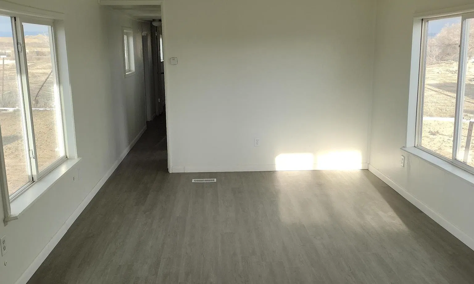 2 bed, $1,100 — Photo 3