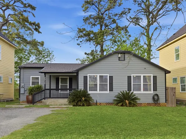 2217 Creston Dr, Houston, TX 77026