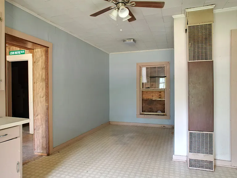 194 W Ouachita #54 — Photo 12