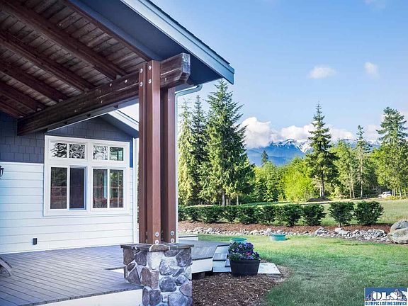 4th image of 594 Headwaters Ln