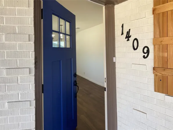 1409 Munn Dr, Ennis, TX 75119