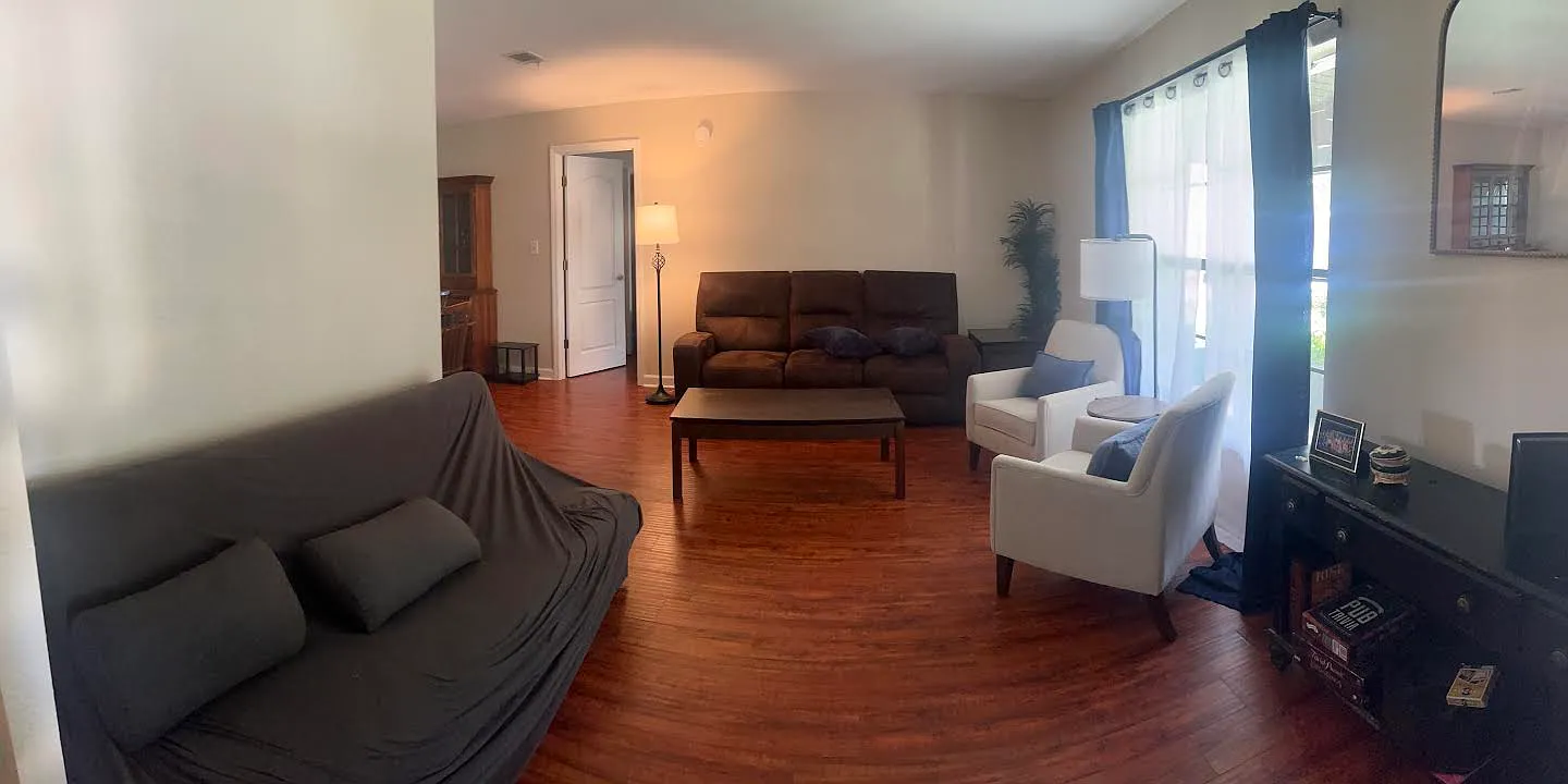 4 bed, 1681 sqft, $800 — Photo 2