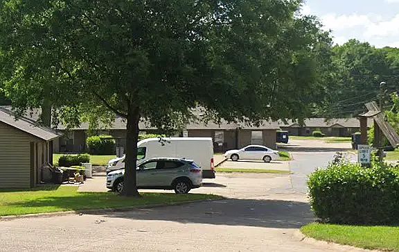 5th image of 100 Northwood Dr #4799